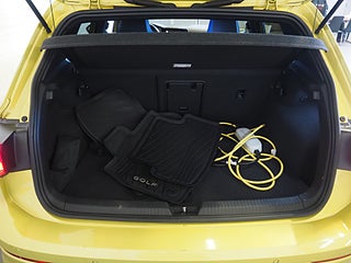 Halvkombi Volkswagen Golf 17 av 25