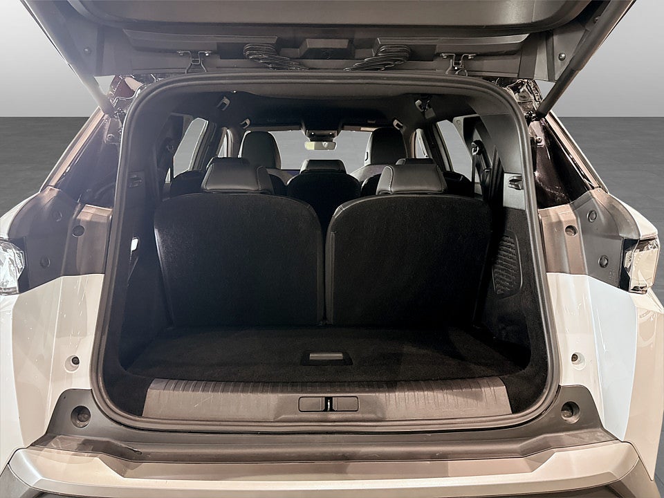 Bild på Peugeot 5008 GT Hybrid 145hk Aut 7-SITS B-KAMERA CARPLAY