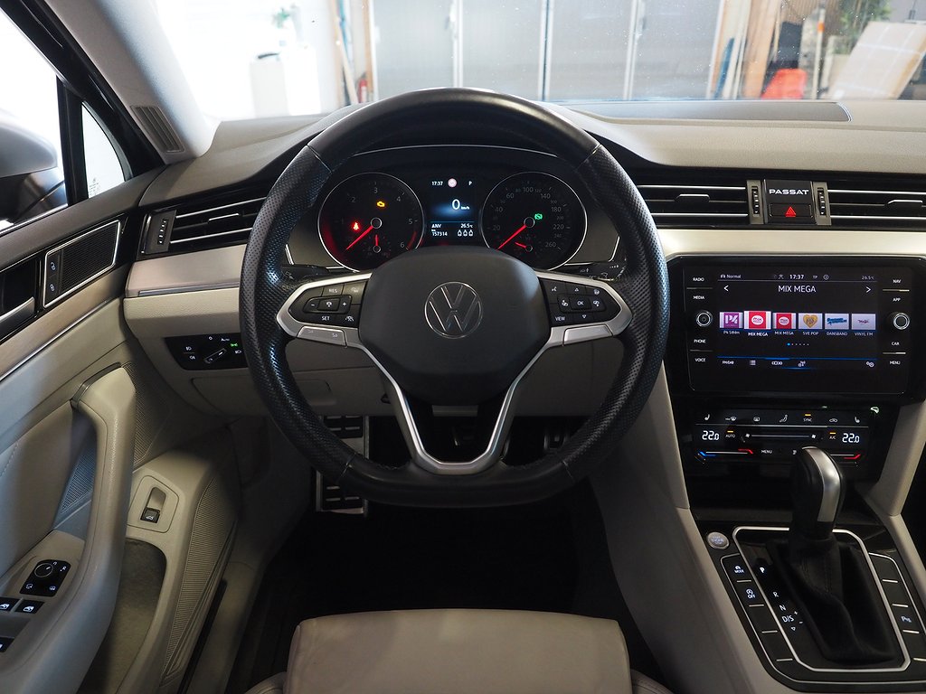 Volkswagen Passat Alltrack TDI 200hk 4M |Drag|D-värm|Navi| 2023
