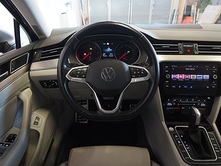 Kombi Volkswagen Passat 15 av 20