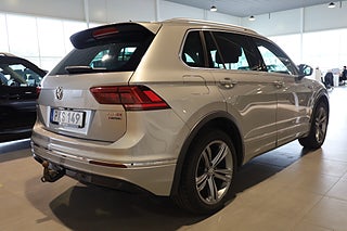 SUV Volkswagen Tiguan 5 av 34