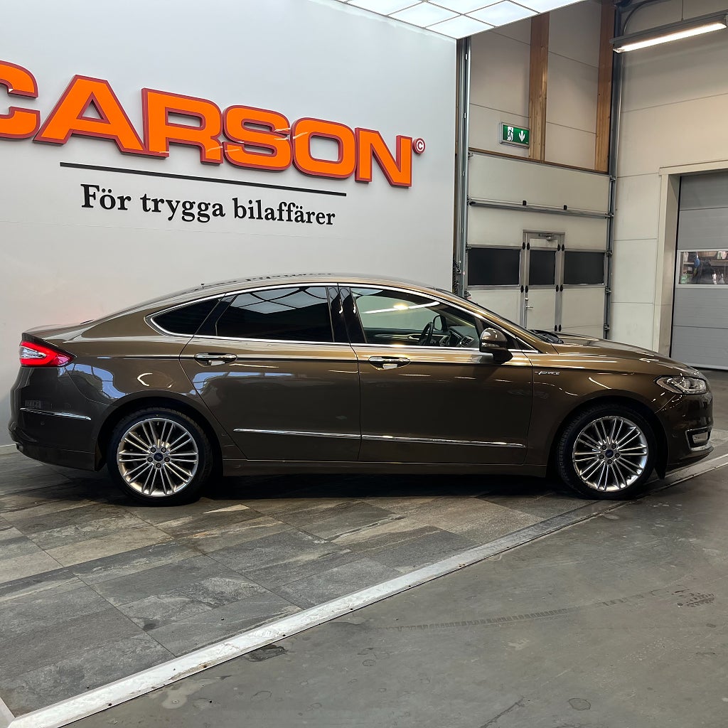 Ford Mondeo 4,99% Sedan 2.0 TDCi Titanium Plus Vignale Massage Back