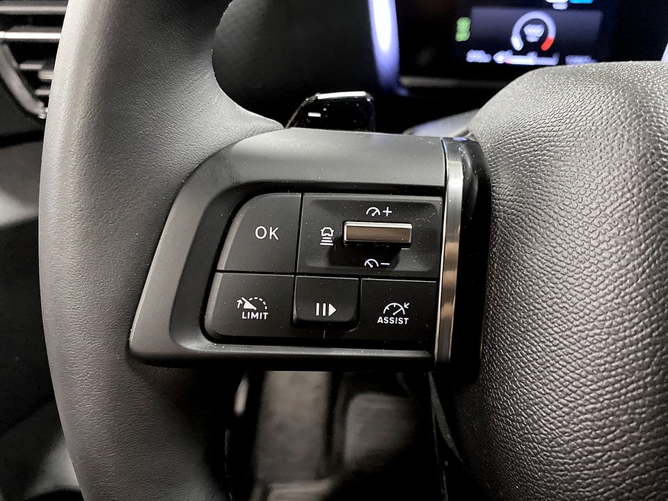 Bild på Citroën C4 Shine 1.2 PT 130hk Aut - B-KAMERA, HUD