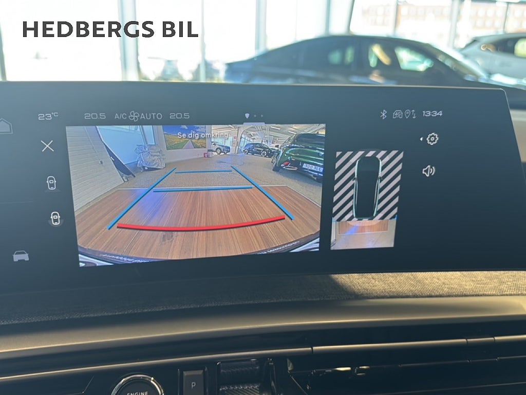 Peugeot 3008 Hybrid 1.2 PureTech 146HK thumbnail