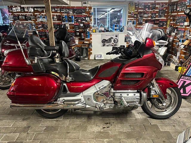 Honda Powersports GL1800A Gold Wing 1.8 goldwing