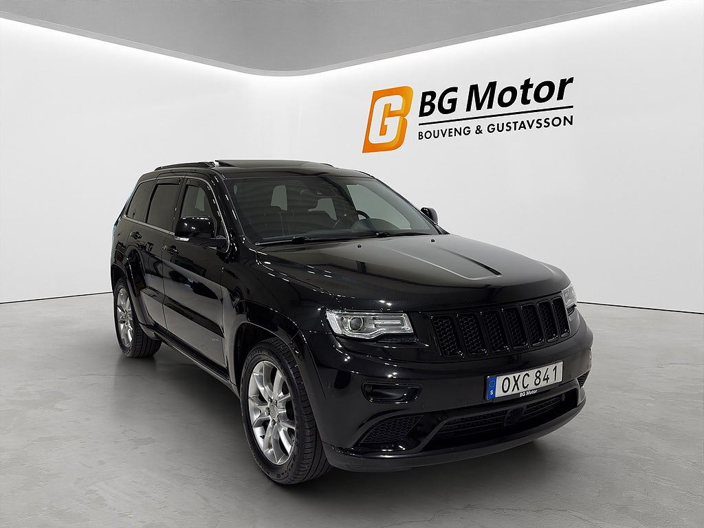 Jeep Grand Cherokee 3.0 V6 250HK 4WD Aut Drag/M-värmare/Pano/H&K