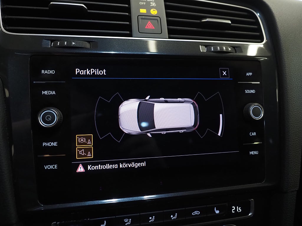 Volkswagen Golf I 5-dörrar 1.0 TSI 115hk Automat Pluspkt Dragkrok P-Sen 2019