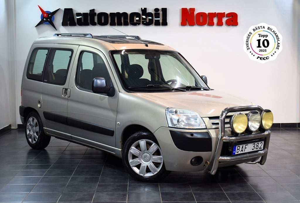 Citroën Berlingo Kombi Multispace 1.6i 109hk 5-sits Pano Drag M-värmare 