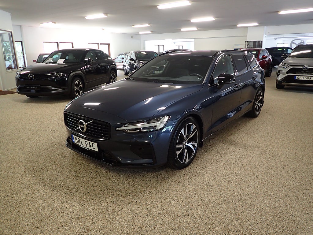 Volvo V60 B4 Mildhybrid Diesel  R-Design 197 hk Aut.