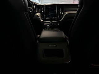 Volvo XC60 T8 TwEn AWD R-Design 360kamera/Panorama/Drag/GPS