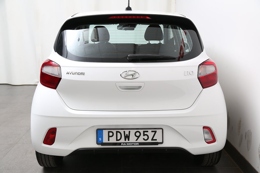 Hyundai i10 1,0 blue 67hk AMT Essential Automat CarPlay 2020