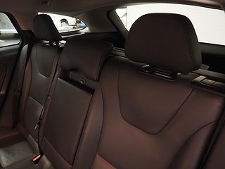 Kombi Volvo V60 14 av 23