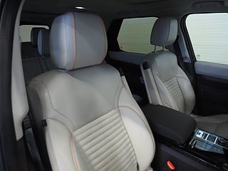 SUV Land Rover Discovery 16 av 31