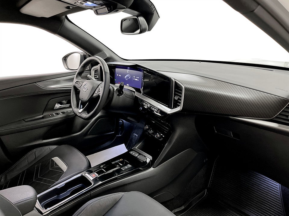 Bild på Opel Mokka Ultimate 1.2 Turbo 130hk Aut B-KAMERA CARPLAY