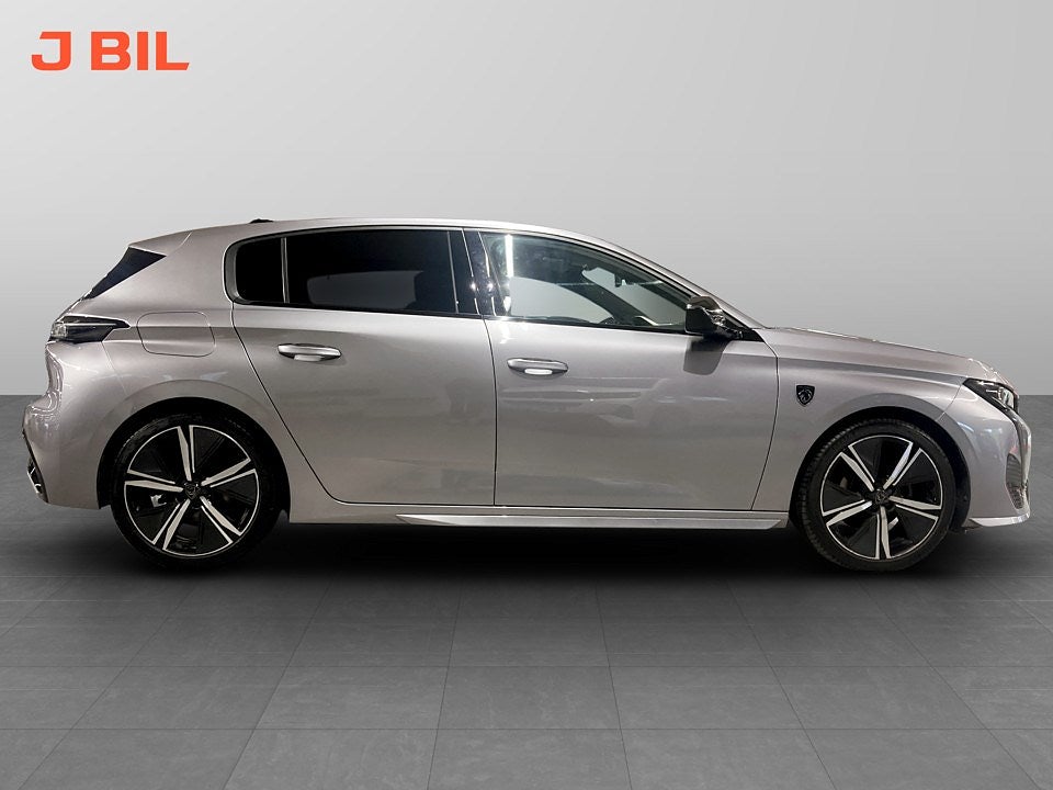 Bild på Peugeot 308 5D GT 1.2 PT 130hk Aut - B-KAMERA, CARPLAY