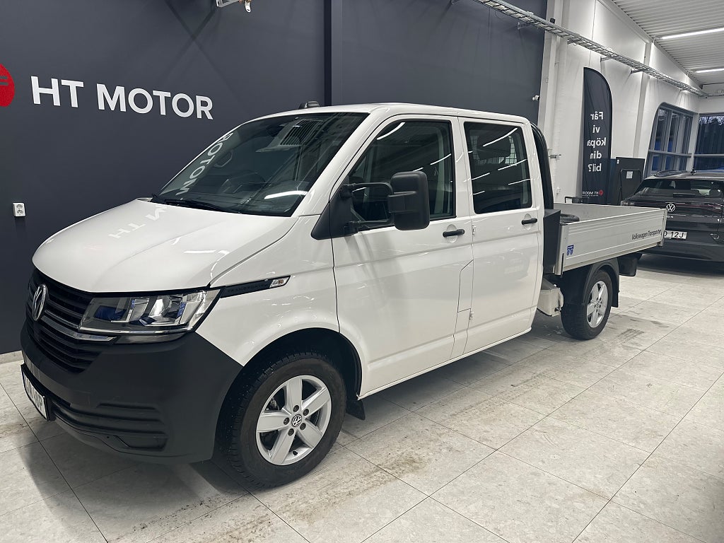 Volkswagen Transporter Dubbelhytt T30 2.0TDI/Dragkrok/moms/Värmare4.99%
