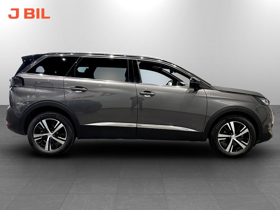 Bild på Peugeot 5008 GT 1.2 PT 130hk Aut - 7-SITS,B-KAMERA,NAV