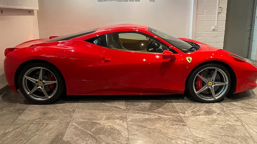 En Ferrari 458 från 2011. 