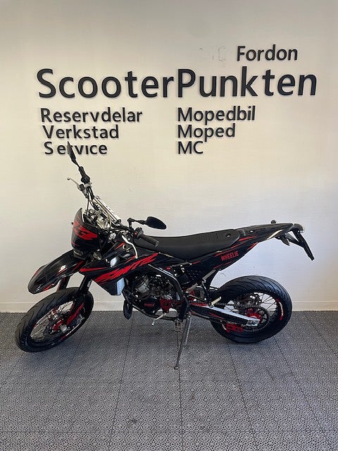 FANTIC Performance "BOLD" "HJÄLM INGÅR" 