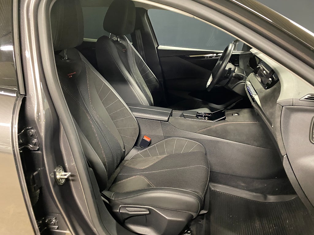 Bild på DS 4 E-Tense P.Line+ 225hk