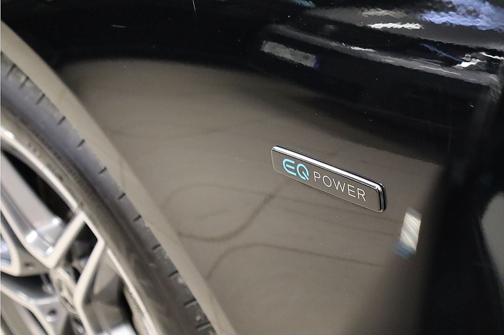 Bild på Mercedes-Benz E 300de AMG Line T 4MATIC 306hk - DRAG, WIDESCREEN