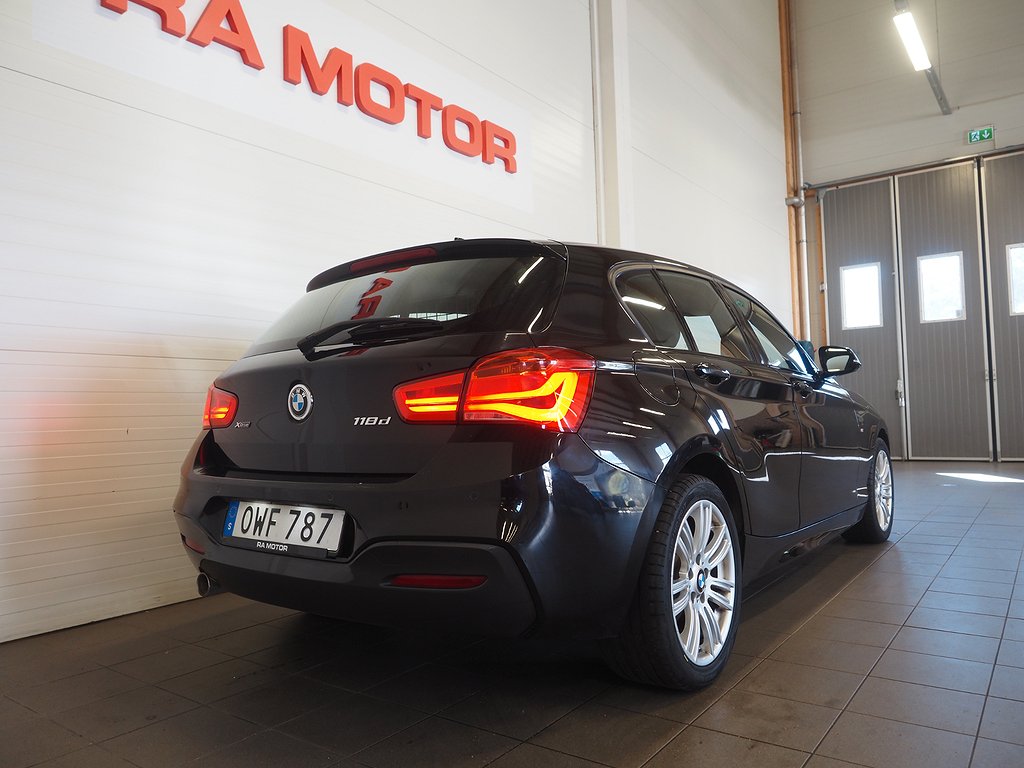 BMW 118 d xDrive 150hk M Sport Motorvärmare P-Sensorer 2017