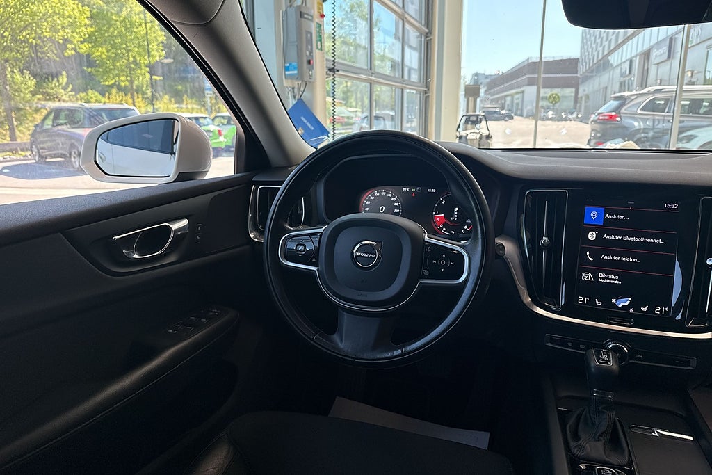 Volvo V60 Cross Country D4 AWD Aut 190hk Kamera/Dvärm/Pilot/CarPlay/Vo