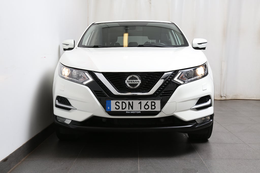 Nissan Qashqai 1,3 DIG-T 140hk 360°-kamera Keyless Navi Drag 2021