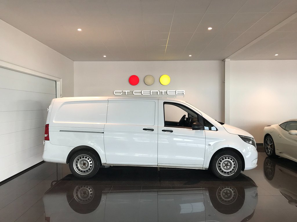 Mercedes-Benz Vito 114 CDI Läder Lång Kamera AC Momsbil