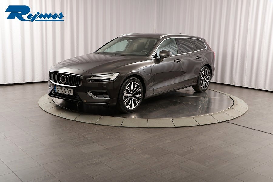 Volvo V60 T6 Core Bright