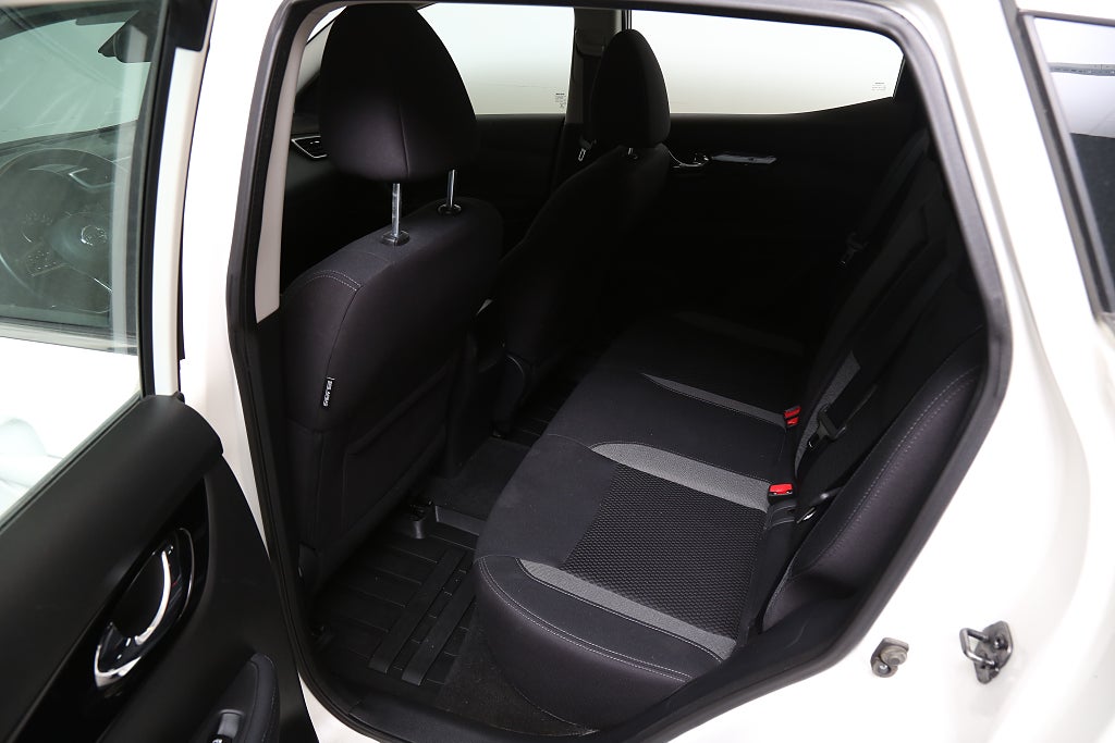 Nissan Qashqai 1,7 dCi 150hk Acenta 4X4 Motorv P-Värmare B-Kamera 2020