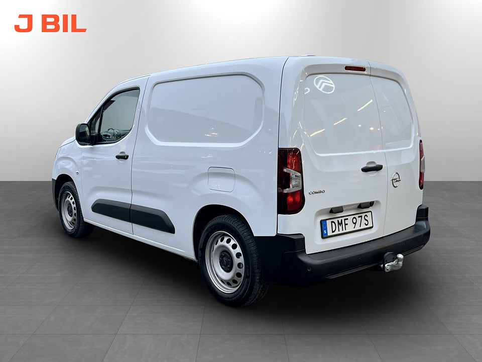 Bild på Opel Combo Cargo 1.5 BlueHDi 131hk Aut L1 KAMPANJRÄNTA 3,99%