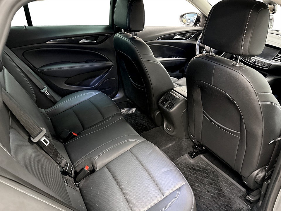 Bild på Opel Insignia Sports Tourer 2.0 174hk Aut ELSTOL B-KAMERA