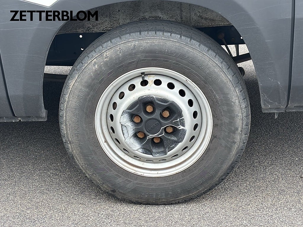 Transportbil - Skåp Iveco Daily 13 av 13