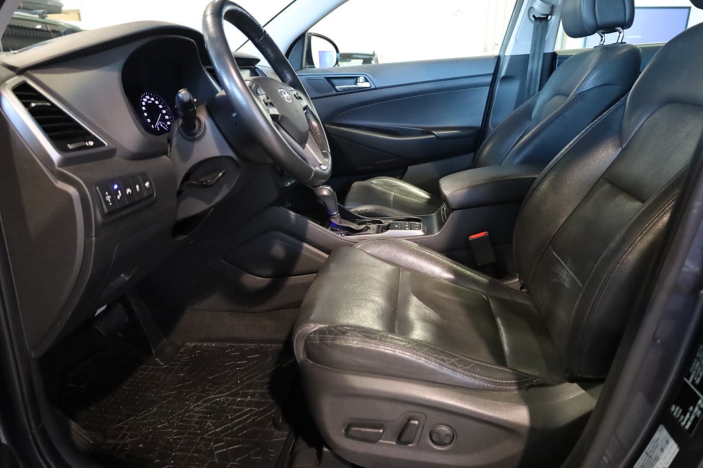 Hyundai Tucson 1.6 T-GDI AWD AUT Pano Kamera Navi Läder 2016