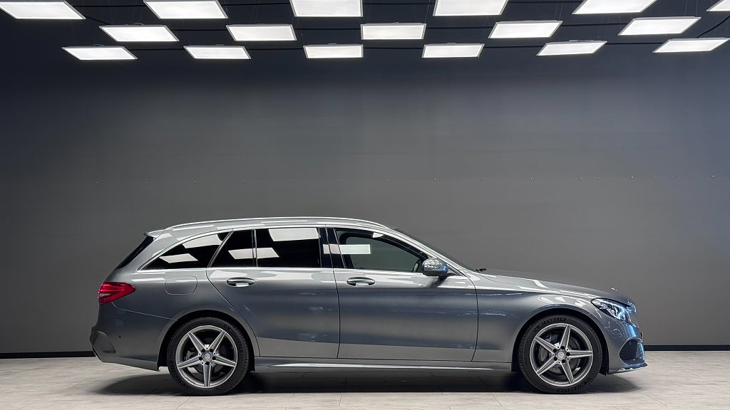 Mercedes-Benz C220 d 2017 - miniatyr 4