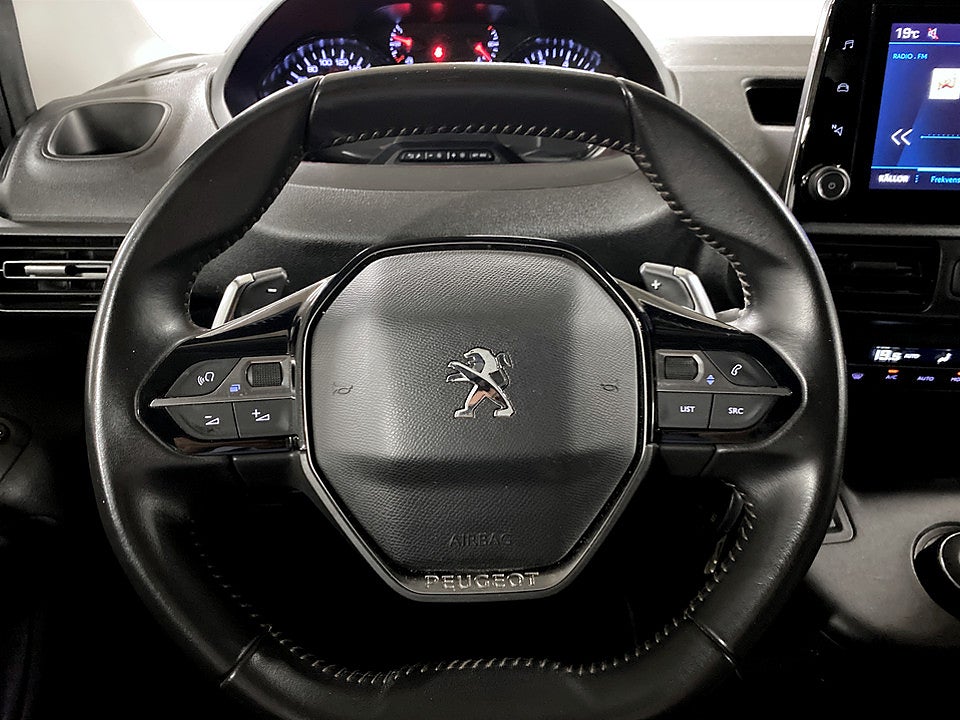Bild på Peugeot Partner PRO+ 1.5 BHDi 130hk Aut L1 B-KAMERA DRAG