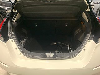 Halvkombi Nissan Leaf 7 av 20