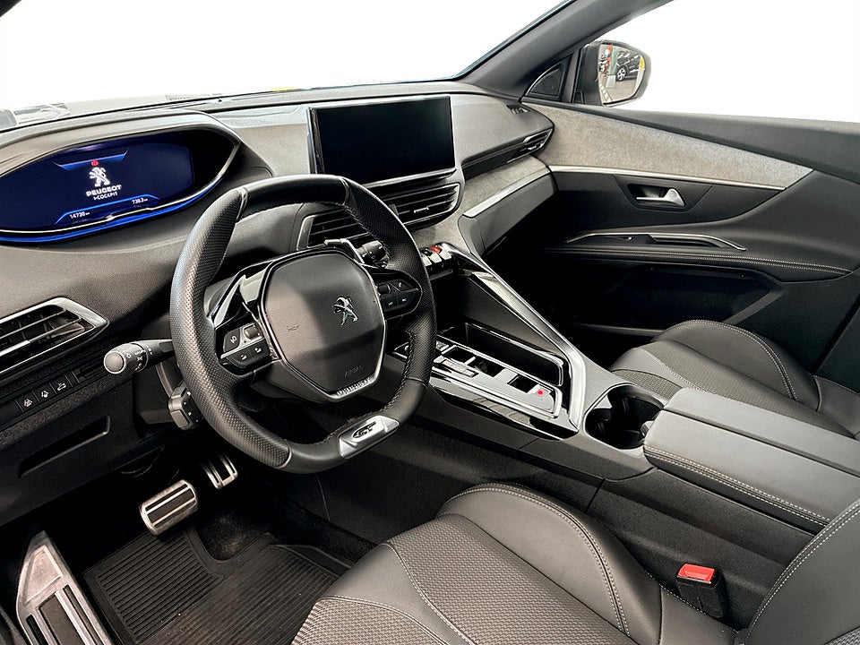 Bild på Peugeot 5008 GT 1.2 PT 130hk Aut KAMPANJ VINTREHJUL INGÅR