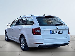Skoda Octavia Kombi 1.5 TSI SoV-Däck/Kamera/P-sens/Skinn/Lågskatt – bild 5