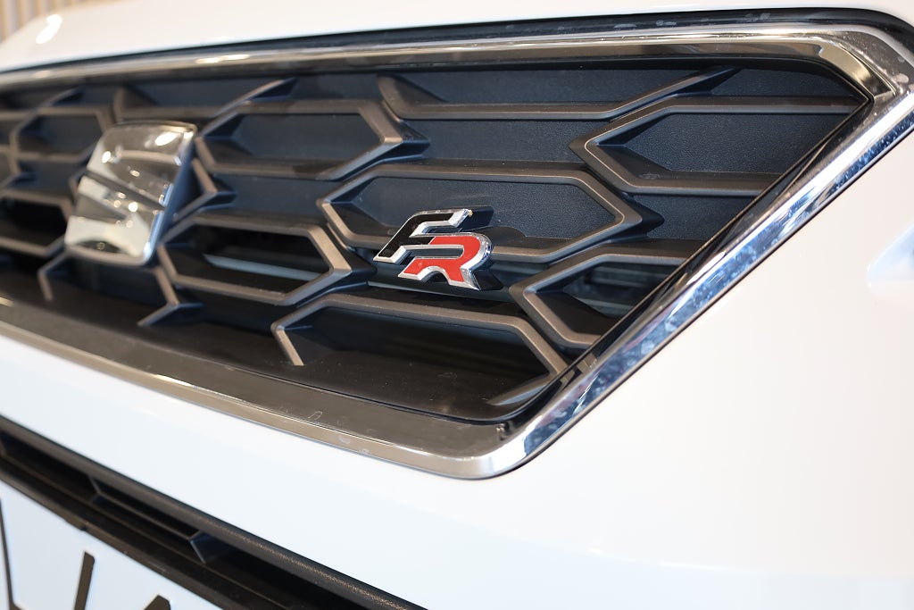Seat Arona 1.0 TGI FR 90HK M-Värme PDC Blåtand 1787Mil 2020