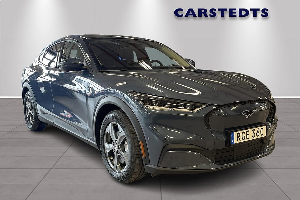 Ford Mustang Mach-E Standard Range RWD 269hk (Teknik Pkt+ , Vinterhjul, Dragk