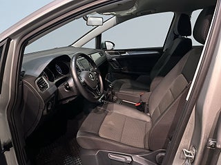 Volkswagen Golf Sportsvan 1.2 TSI BMT Base 1-Ägare Dragkrok Motorvärmare S/V-hjul – bild 7
