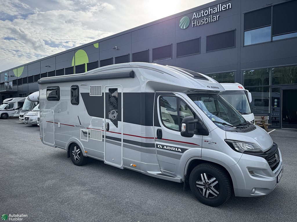 Adria MATRIX M 670SL / Platinum/ EP-stödben