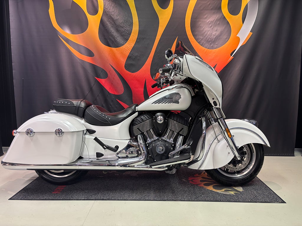 Indian CHIEFTAIN 