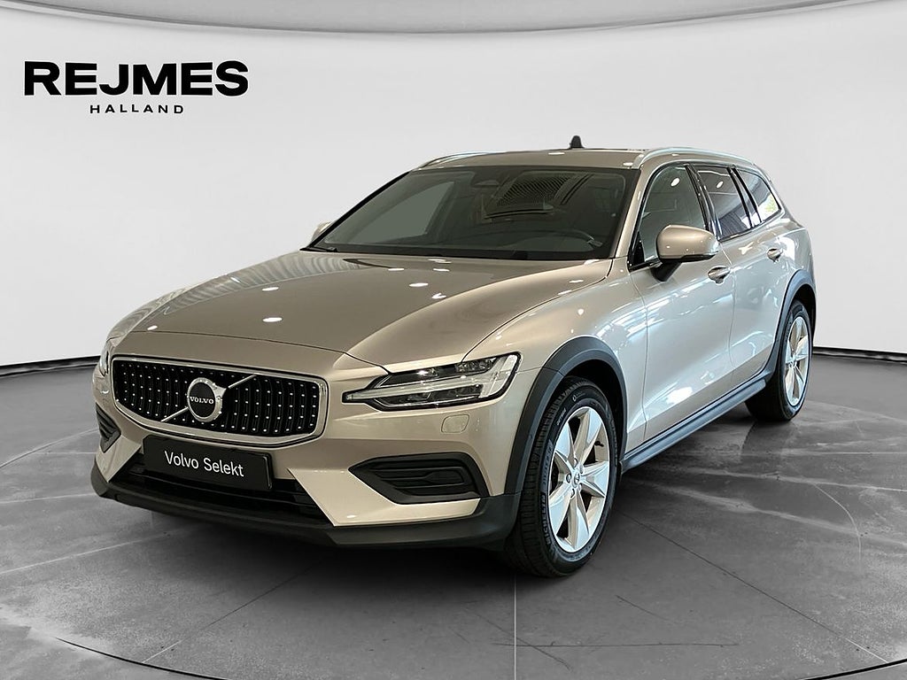 Volvo V60 Cross Country B4 AWD Diesel Core