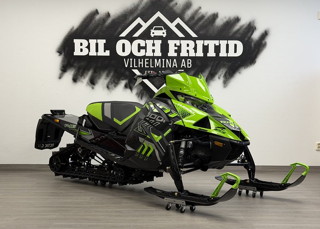 Arctic Cat Riot 9000 ATAC EPS 23 mil !