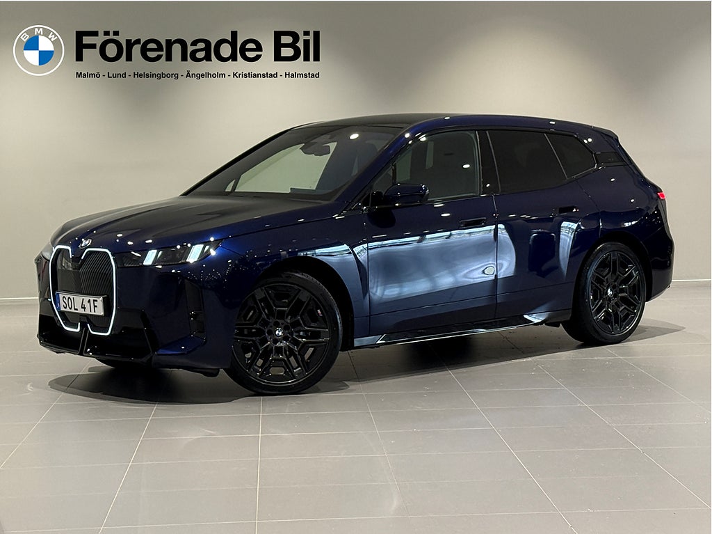 BMW iX xDrive60 Supercharged M Sport Innovation B&W 22" 