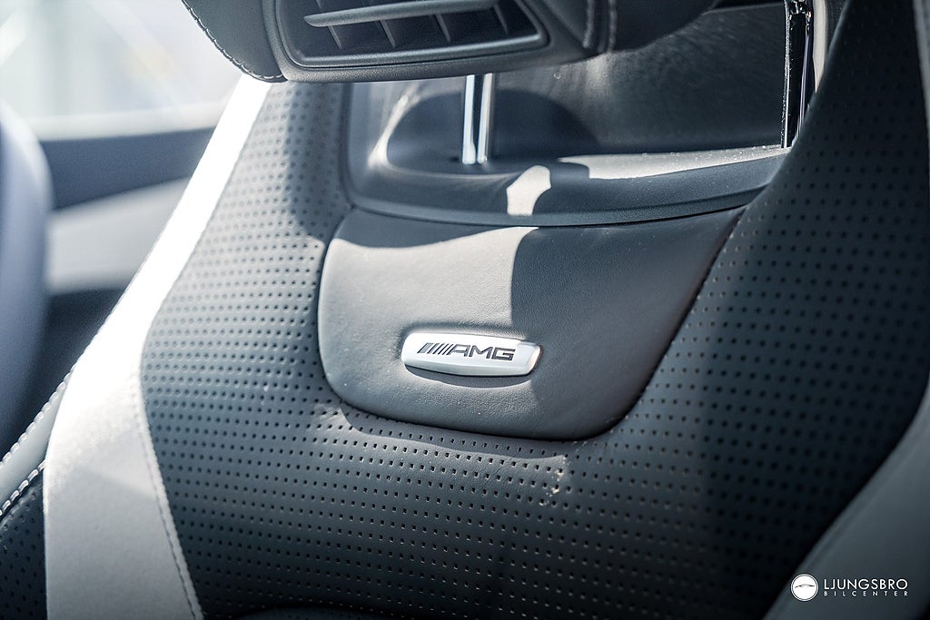 Mercedes-Benz C63 S 2021 - miniatyr 12