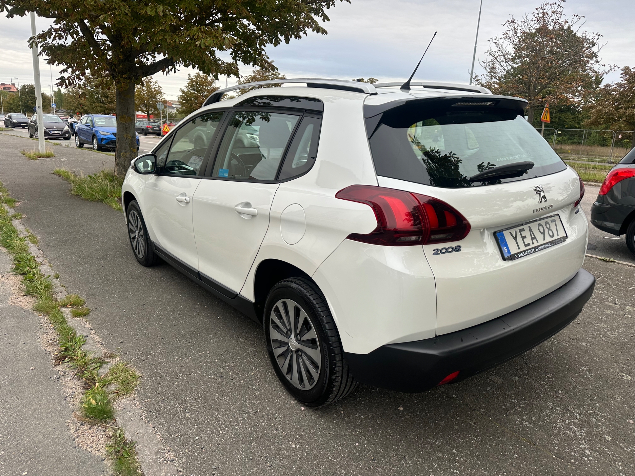 Peugeot 2008 1.6 BlueHDi 100 8v Euro 6 2016, bild 6/10